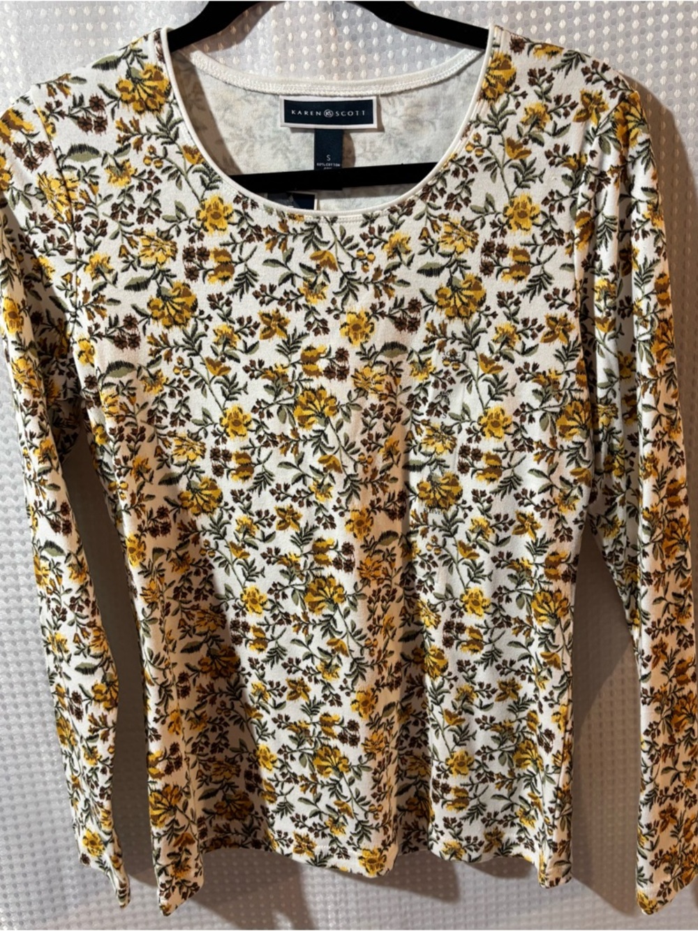 NWT Karen Scott S Yellow Floral Long Sleeve Top